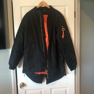 Men’s long bomber style jacket